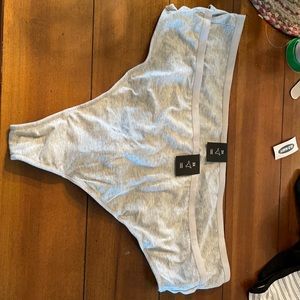 Women’s 3x cotton thong. 2 pair